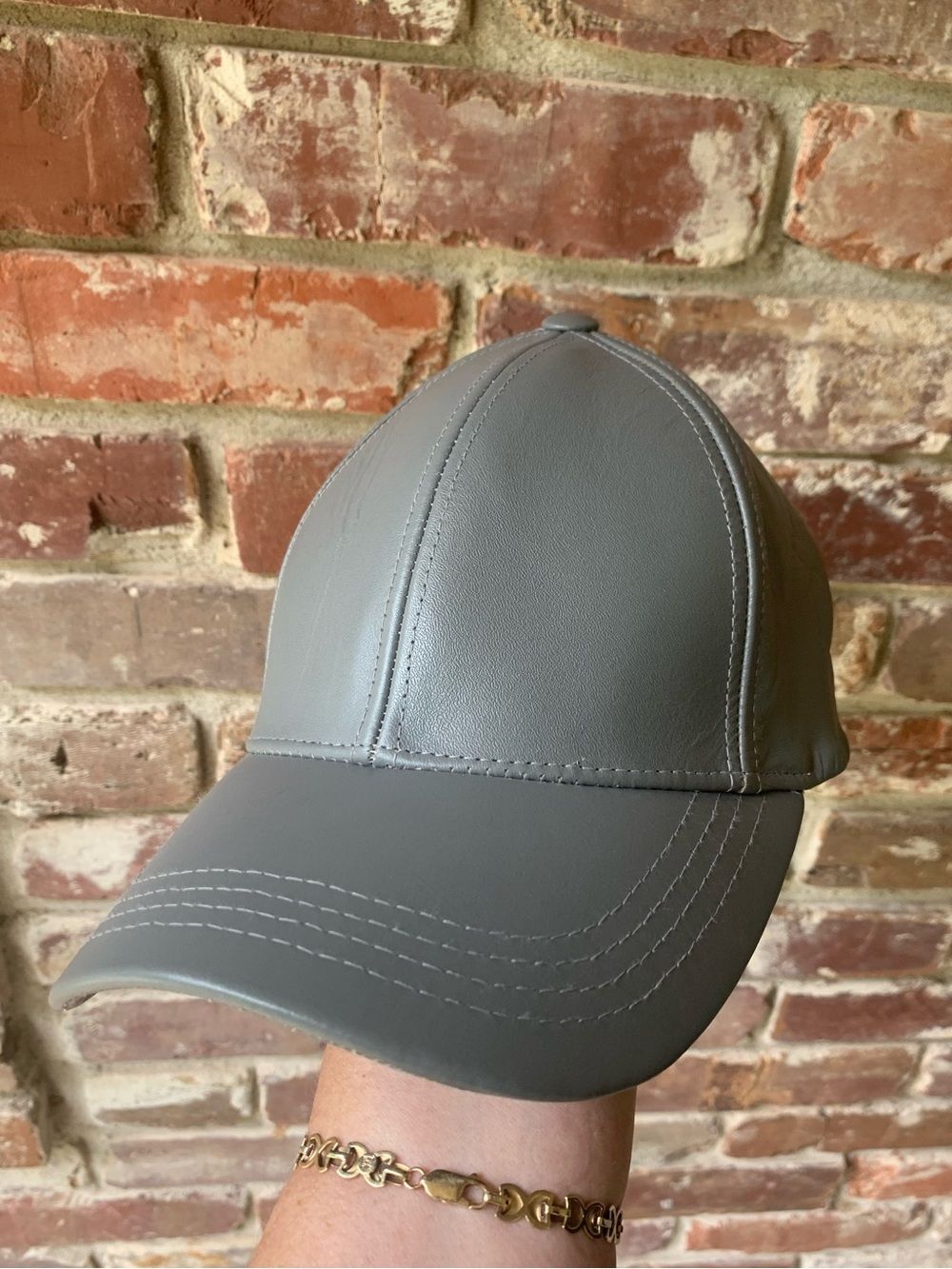 100% Leather Unisex Hat in Light Gray